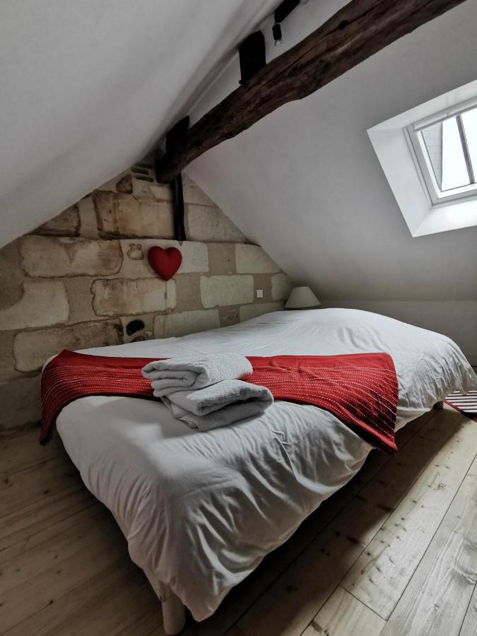 Maison De Ville Au Coeur Du Quartier Historique Tours Esterno foto
