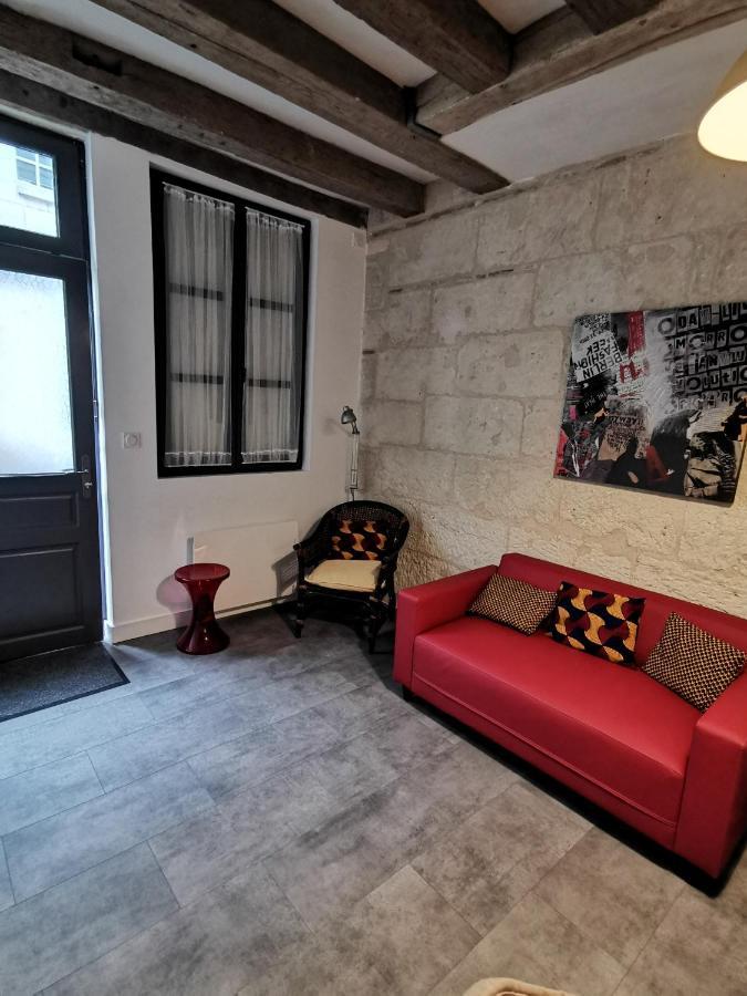 Maison De Ville Au Coeur Du Quartier Historique Tours Esterno foto