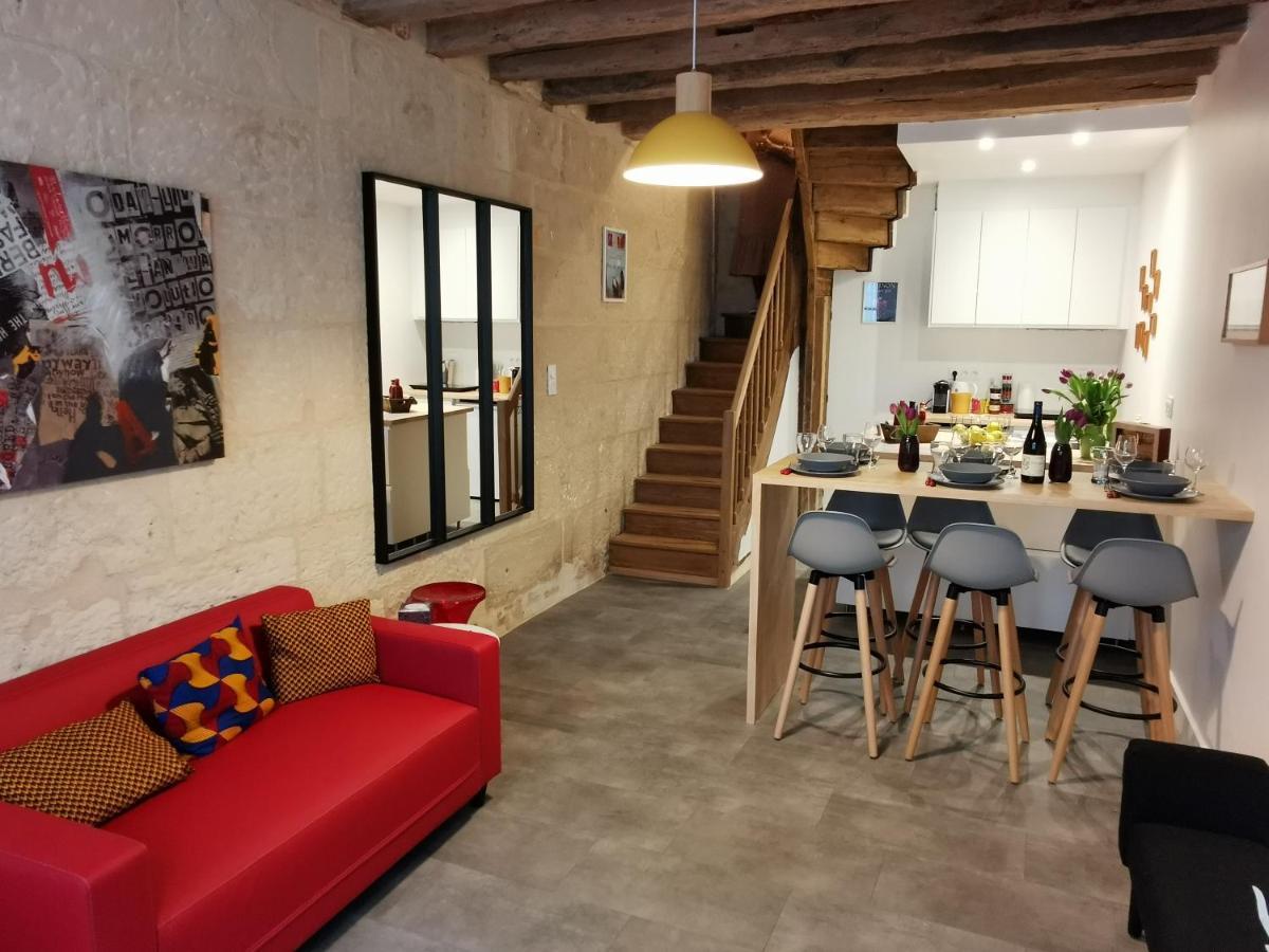 Maison De Ville Au Coeur Du Quartier Historique Tours Esterno foto