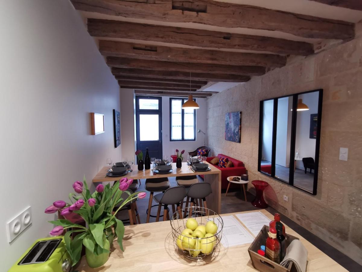 Maison De Ville Au Coeur Du Quartier Historique Tours Esterno foto